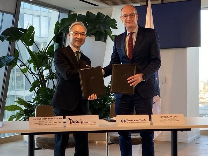 New Southbound Policy。Dalam diskusi kedua belah pihak menekankan upaya bersama membantu negara mitra EBRD mempercepat transformasi digital, pengembangan teknologi pintar, serta memperkuat ketahanan rantai pasok.
