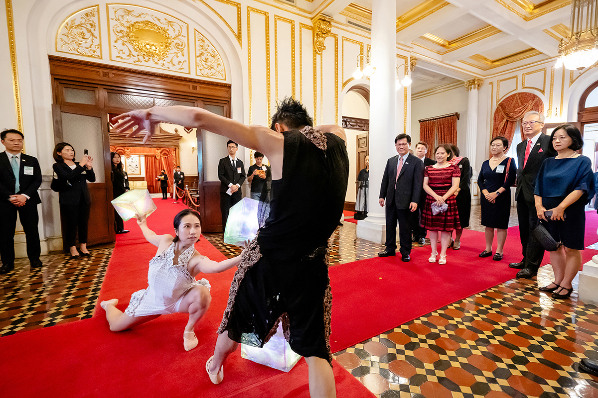National Day celebrations in 2025 continue inside the building. (Photo by Chin Hung-hao)