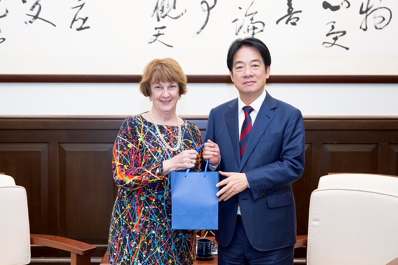 New Southbound Policy。Presiden Lai menegaskan kembali bahwa melalui nilai dan cita-cita bersama, peningkatan pertukaran dan kerja sama, serta perluasan manfaat dan kepentingan bersama, kedua pihak dapat menjadi mitra terbaik.
