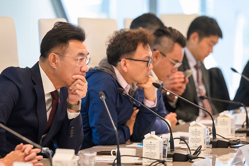 立法院江啟臣副院長赴新加坡出席「亞洲臺灣商會聯合總會第33屆第2次理監事聯席會議」系列活動 江啟臣：臺商是國力的延伸、立法院做臺商最堅強後盾圖片 - 新南向政策