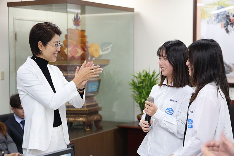 南投囝仔「金」厲害！ 暨大附中科研團隊橫掃美日星多項大獎 許淑華縣長接見勉勵圖片 - 新南向政策