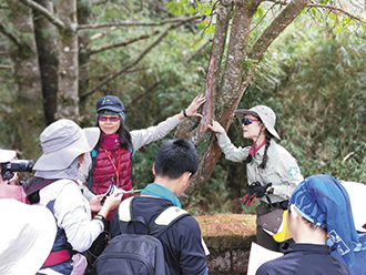 National parks organize ecotours to suit a wide variety of visitors. (Courtesy of NPS)