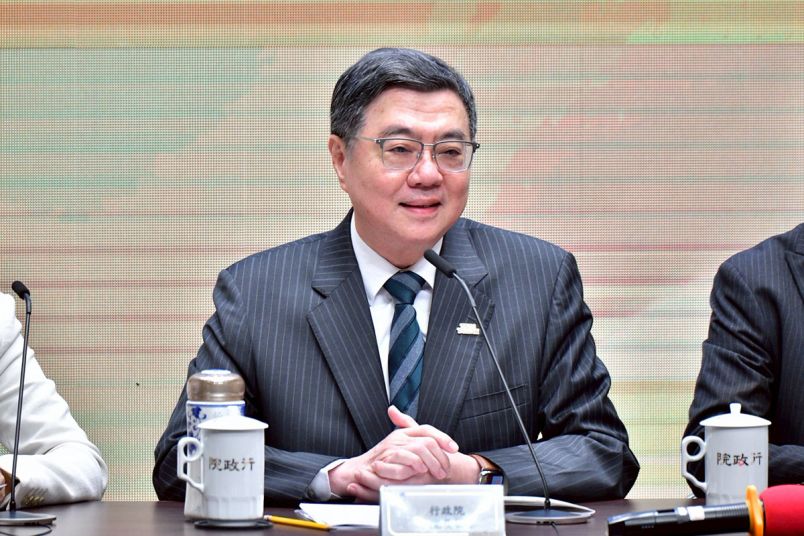 卓揆：臺美關稅談判階段性結果有助臺灣取得有利戰略地位 全力支持「臺美對等貿易協定」簽署圖片 - 新南向政策