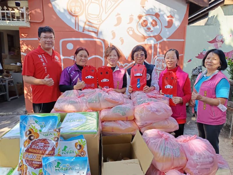 異鄉也有娘家溫暖！移民署攜手慈善團體 暖心物資送入戶圖片 - 新南向政策