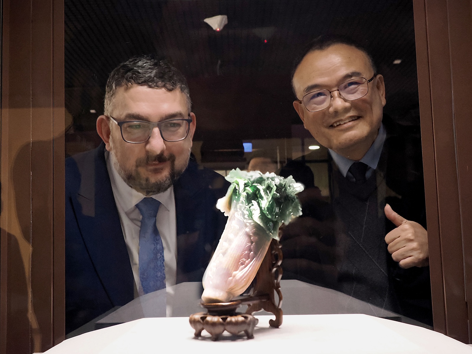 故宮の国宝『翠玉白菜』、チェコでの展示終えて台湾へ : Taiwan Today
