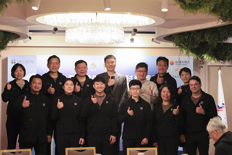 Sports Minister Lee welcomes home Winter Olympics athletes