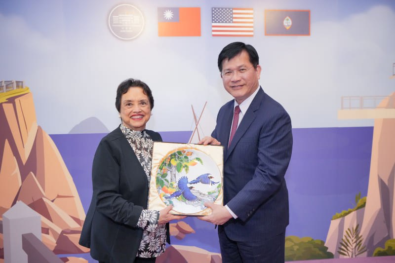 FM Lin hosts Guam Gov. Guerrero