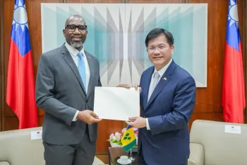 Primer ministro de Tuvalu firma importantes acuerdos para consolidar las  relaciones bilaterales - Noticias de Taiwán