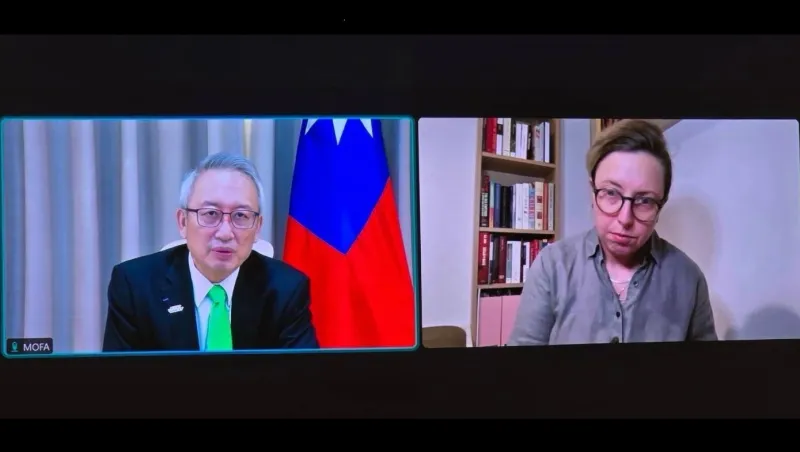 Deputy Foreign Minister Wu gives interview to Il Foglio