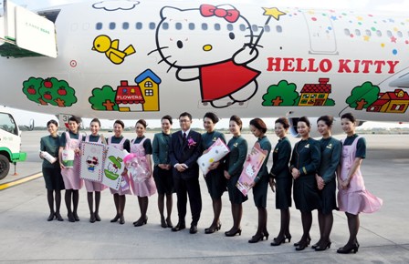 エバー航空のハローキティジェット、米誌の評価受ける : Taiwan Today