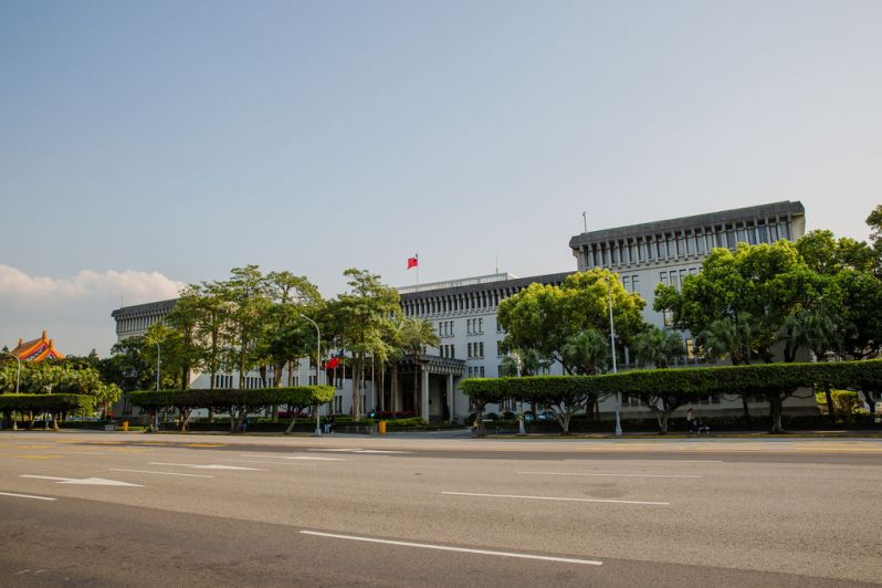 Ngày 21/8/2018, Trung Hoa Dân Quốc (Đài Loan) và Luxembourg đã hoàn thành việc ký kết “Thỏa thuận chương trình thanh niên làm việc trong kỳ nghỉ”, Luxembourg trở thành quốc gia thứ 11 của châu Âu, đồng thời là quốc gia thứ 16 trên thế giới ký kết Thỏa thuận này với Đài Loan (Ảnh: Bộ Ngoại giao)