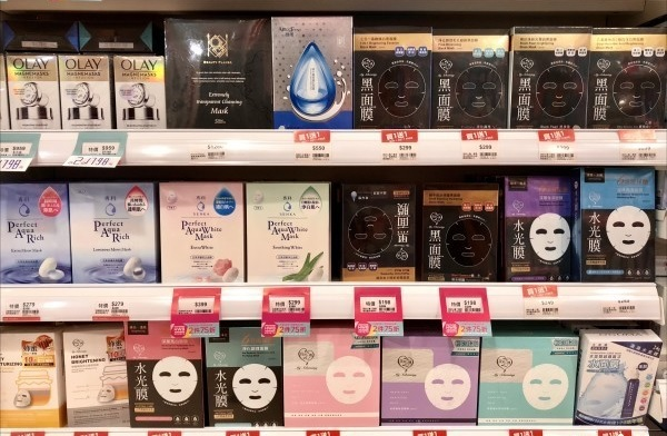 Mặt nạ đắp mặt đã trở thành một trong những niềm tự hào của Đài Loan. Mặt nạ do Đài Loan sản xuất (MIT) không chỉ đánh bại các thương hiệu mặt nạ quốc tế tại thị trường nội địa, mà còn xuất khẩu đi nhiều nước châu Âu, châu Á, gặt hái được nhiều kết quả tốt (Ảnh: LTN)