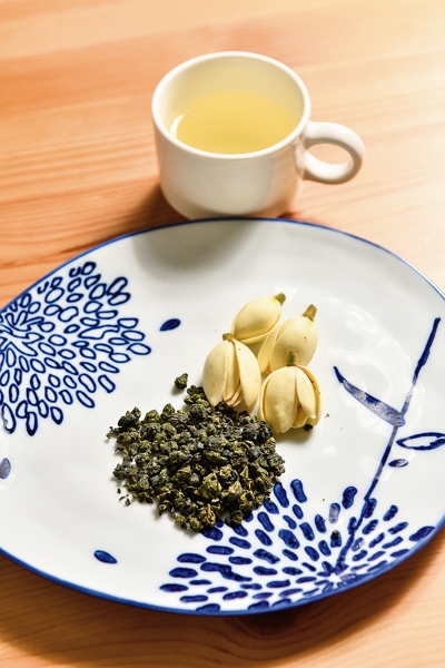 喝茶不僅是品茗,也為生活打造一段閑逸時光。(莊坤儒攝)