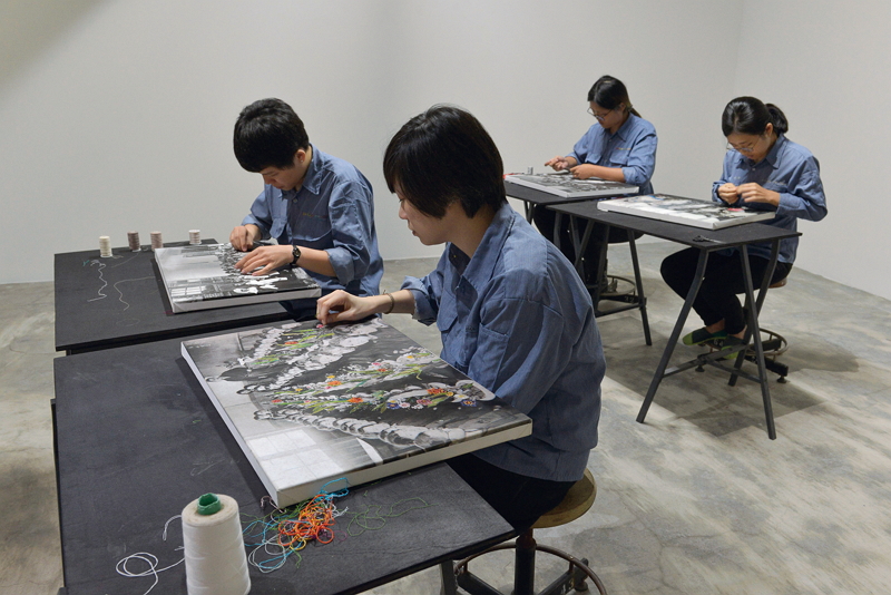「代工繡場」展覽現場,2015年。