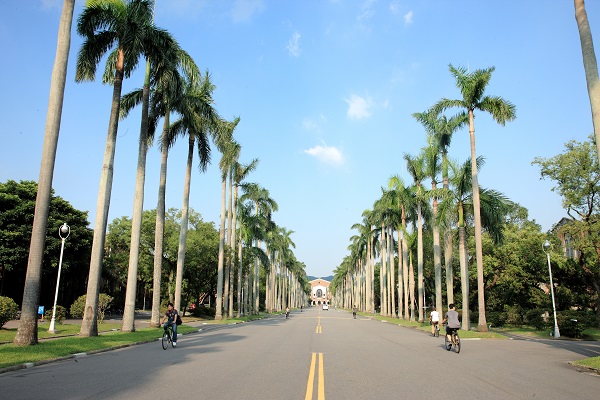 Tạp chí Times Higher Education (THE) đã công bố Bảng xếp hạng các trường đại học khu vực châu Á năm 2019. Đài Loan có 32 trường đại học lọt vào bảng xếp hạng năm nay, trong đó Đại học Quốc gia Đài Loan (ảnh) từ vị trí thứ 26 của năm ngoái, năm nay đã tăng lên hạng 25 (Ảnh: Bộ Ngoại giao)