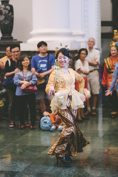 Indra Tan yang gemar menari, juga mengemban tugas sebagai wakil ketua VIT Dance Group.