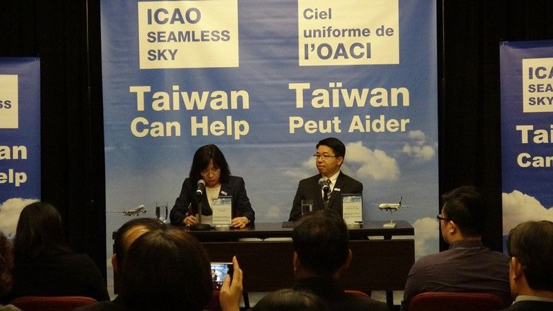 Phó Cục trưởng Cục Hàng không dân dụng thuộc Bộ Giao thông Đài Loan – bà Hà Thục Bình cho biết: Vùng thông báo bay Đài Bắc (Taipei FIR) là một phần không thể tách rời trong hơn 300 vùng thông báo bay trên thế giới. Việc bị thiếu thông tin về Vùng thông báo bay Đài Bắc và thông tin liên quan đến vận chuyển hàng không của Đài Loan là một thiếu sót của ICAO (Ảnh: CNA)