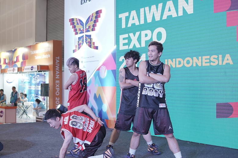 Sekretaris Jenderal TAITRA, Ni Ke-hao, mengatakan tren perekonomian global saat ini sedang berada pada fase yang tidak menentu, dan NSP adalah sebuah kebijakan yang dicanangkan pemerintah untuk membantu para pengusaha Taiwan untuk menemukan arah dan peluang, agar dapat memberdayagunakan keunggulan yang mereka miliki.
