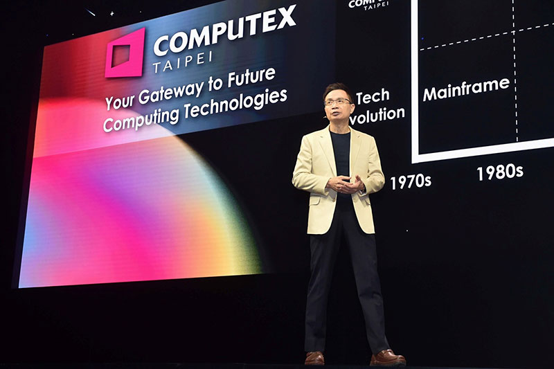 TAITRA Chair James C. F. Huang talks about this year’s Computex Taipei theme during a pre-show press event June 3 in the city. (Courtesy of TAITRA)