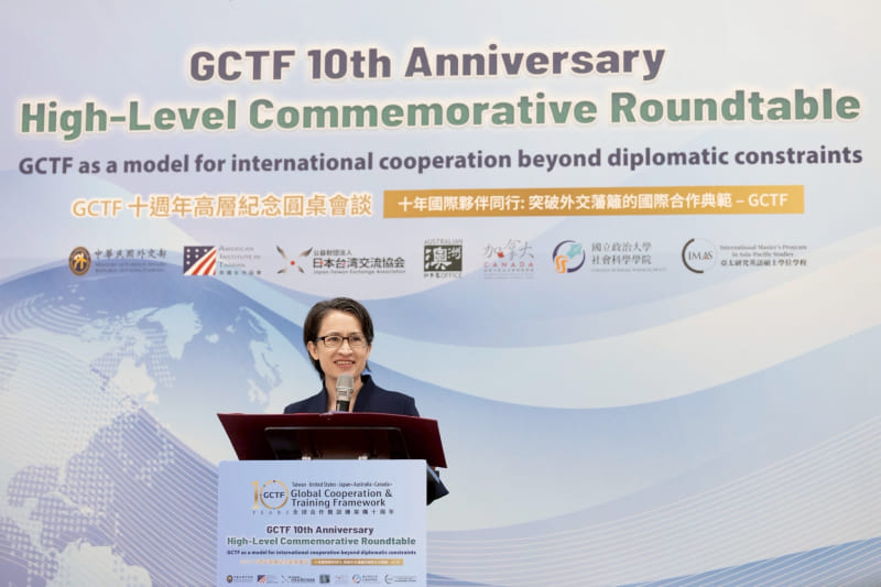 Vice President Hsiao Bi-khim thanks Global Cooperation and Training Framework hosts and coordinators for their work to provide valuable knowledge to workshop attendees over the years at an anniversary event Oct. 23 in Taipei City. (Courtesy of Presidential Office)