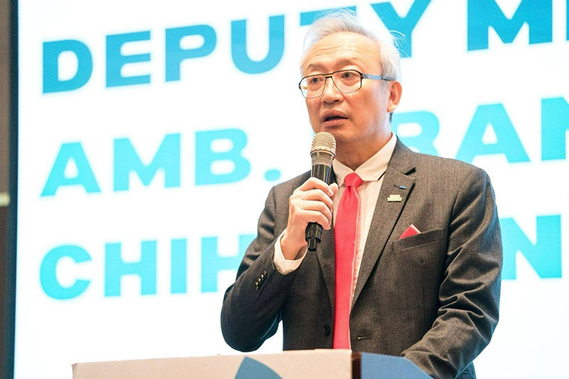 外交部政務次長吳志中親臨致詞。