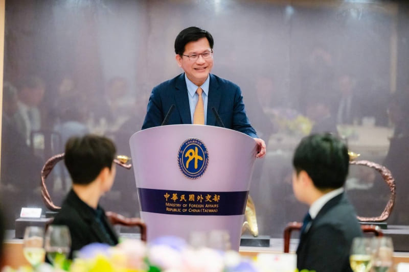 Minister Lin delivers his remarks