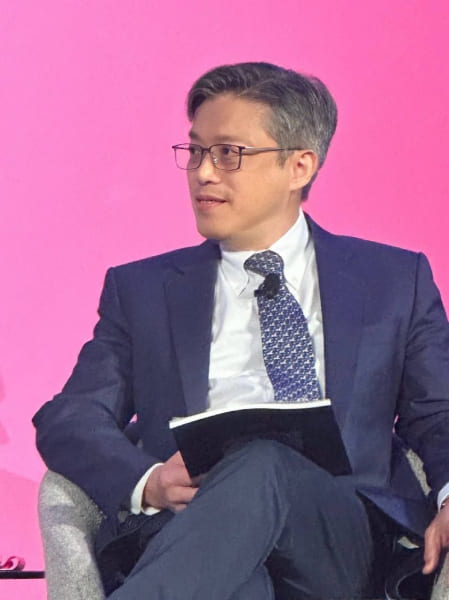 國家安全會議諮詢委員李育杰呼籲民主國家應團結一致、集思廣益，共同反制來自威權國家的混合威脅。