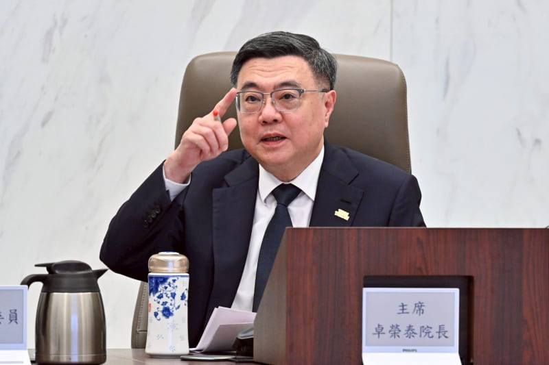 Premier Cho Jung-tai speaks at an interministerial forum on preventing cancer Dec. 29 in Taipei City. (Courtesy of Executive Yuan)