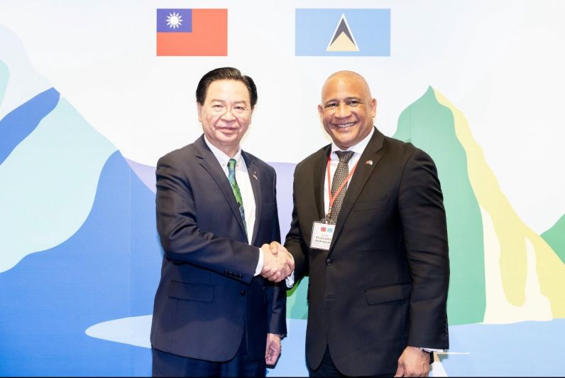 外交部の呉釗燮部長、セントルシアのヒレア副首相を歓待 Taiwan Today